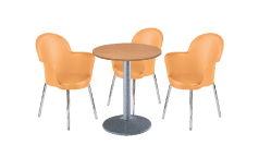 3 x BREST orange / 1 x CHAUSEY bois : ensemble de mobiliers en location