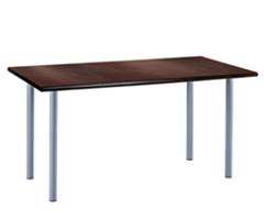 Location de mobilier : location table GLENAN